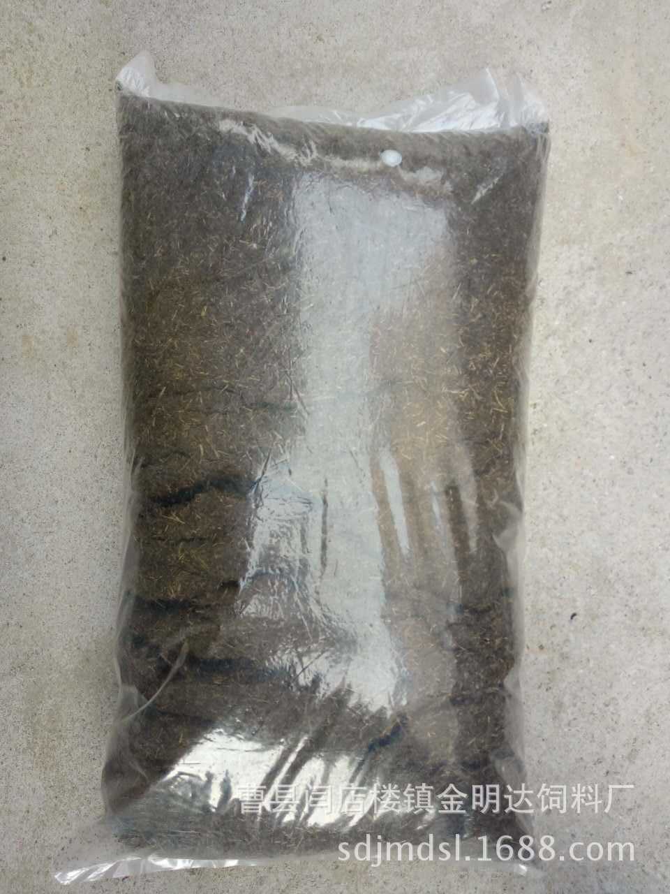 2、秸稈發(fā)酵飼養(yǎng)牛有什么好處？
